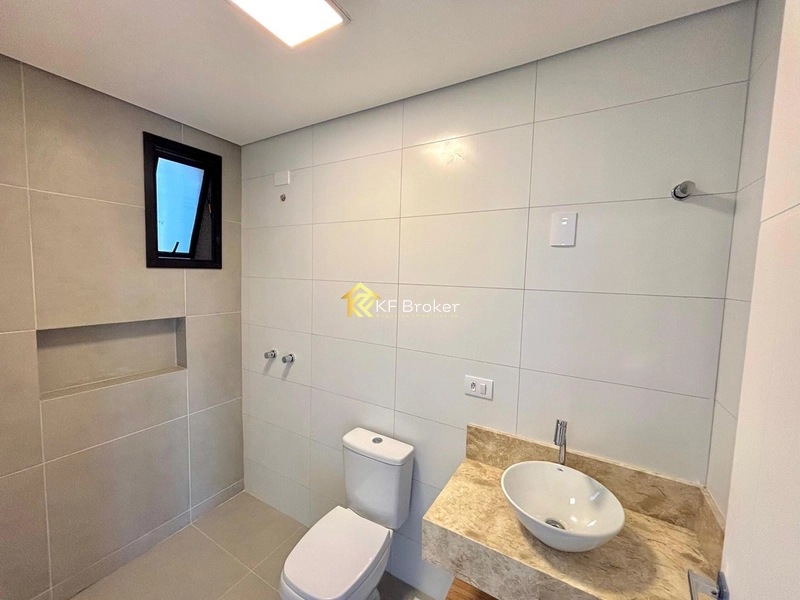Sobrados/Triplex no Condomínio Monte Carlo – Tingui em Curitiba/PR: 9ª foto da galeria de imagens do imóvel