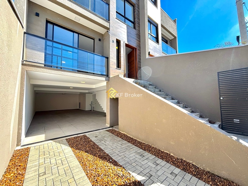 Sobrados/Triplex no Condomínio Monte Carlo – Tingui em Curitiba/PR: 3ª foto da galeria de imagens do imóvel