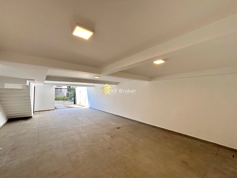 Sobrados/Triplex no Condomínio Monte Carlo – Tingui em Curitiba/PR: 4ª foto da galeria de imagens do imóvel