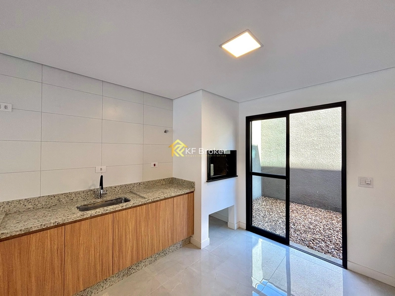 Sobrados/Triplex no Condomínio Monte Carlo – Tingui em Curitiba/PR: 12ª foto da galeria de imagens do imóvel