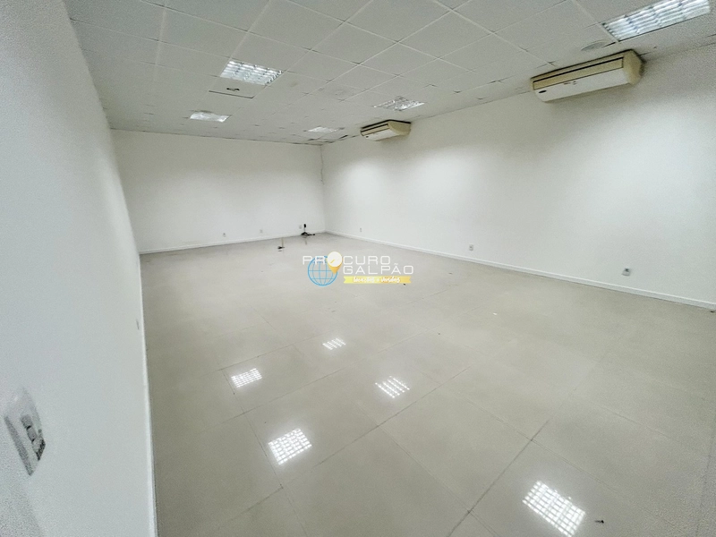 Salão Comercial para Locação – 437m² |Próximo ao Centro de Santo André: 10ª foto da galeria de imagens do imóvel