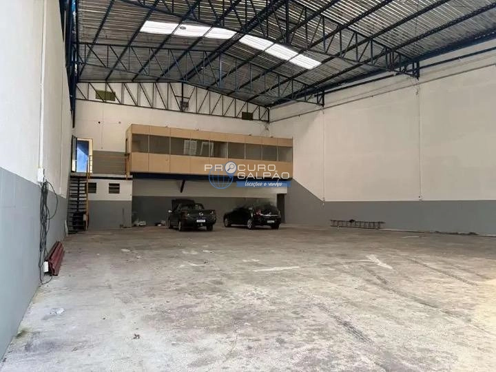 Galpão industrial para aluguel no Batistini em São Bernardo do Campo: 3ª foto da galeria de imagens do imóvel