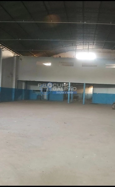 Galpão industrial para aluguel em Santo André, Santa Terezinha: 2ª foto da galeria de imagens do imóvel