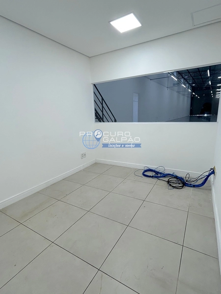 Galpão industrial para aluguel em Sapopemba, São Paulo: 9ª foto da galeria de imagens do imóvel