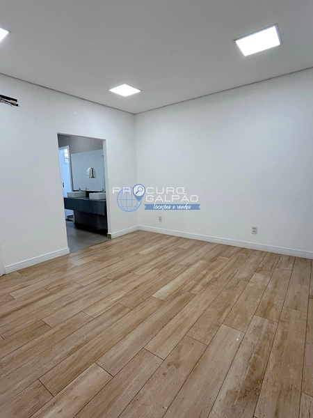 Galpão industrial para aluguel em Sapopemba, São Paulo: 5ª foto da galeria de imagens do imóvel