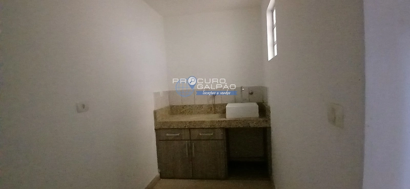 Galpão para aluguel em Santo André, Jardim Ocara: 7ª foto da galeria de imagens do imóvel