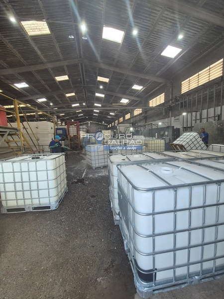 Galpão industrial para aluguel em Suzano, São Paulo : 2ª foto da galeria de imagens do imóvel