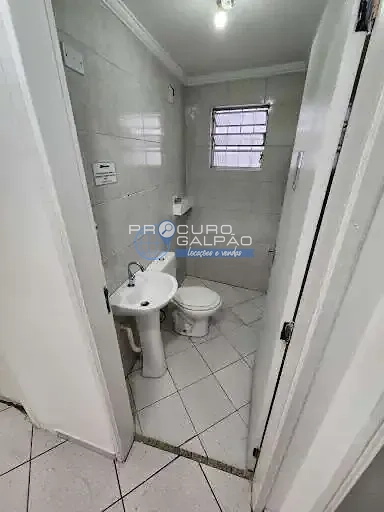 Salão comercial para aluguel em Santo André com ótima localização : 5ª foto da galeria de imagens do imóvel