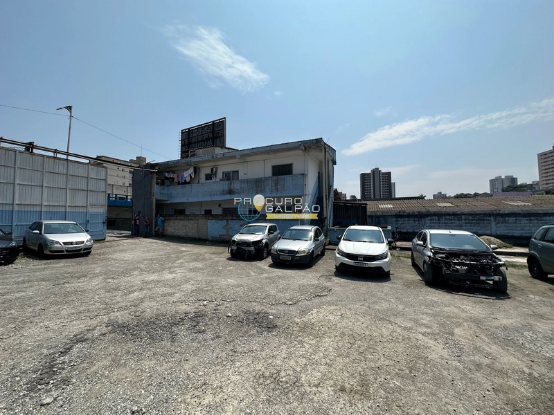 Terreno de 1830 M2: 2ª foto da galeria de imagens do imóvel