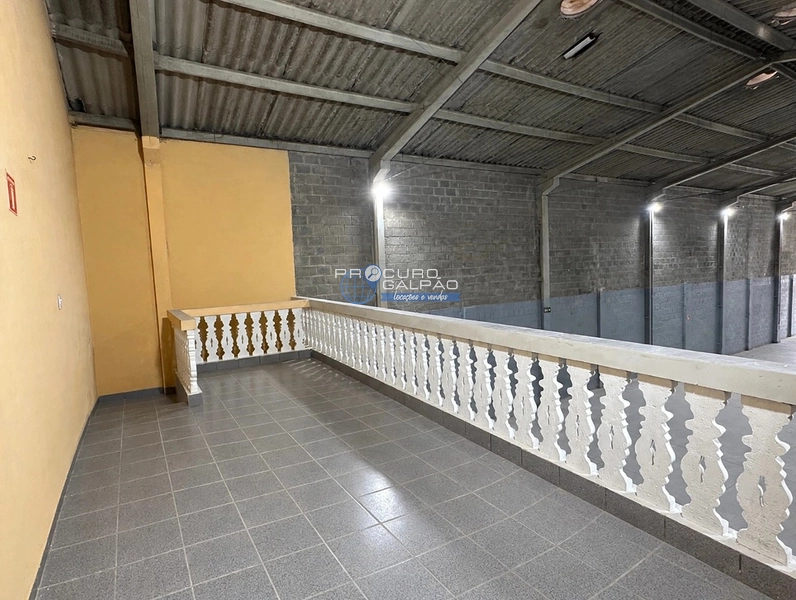 Galpão para Alugar | 350 m² | Jardim Santa Adélia - São Paulo: 4ª foto da galeria de imagens do imóvel