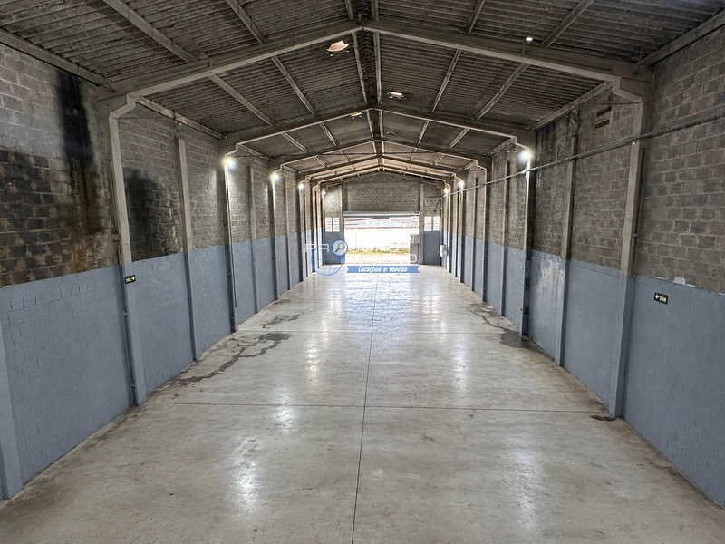 Galpão para Alugar | 350 m² | Jardim Santa Adélia - São Paulo: 2ª foto da galeria de imagens do imóvel