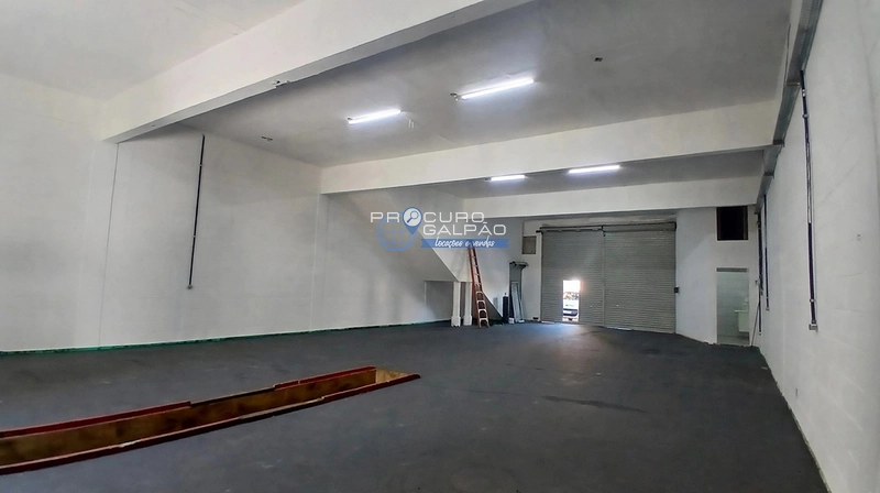 Salão Comercial para Alugar | 300 m² | Santo Antônio – Santo André: 3ª foto da galeria de imagens do imóvel