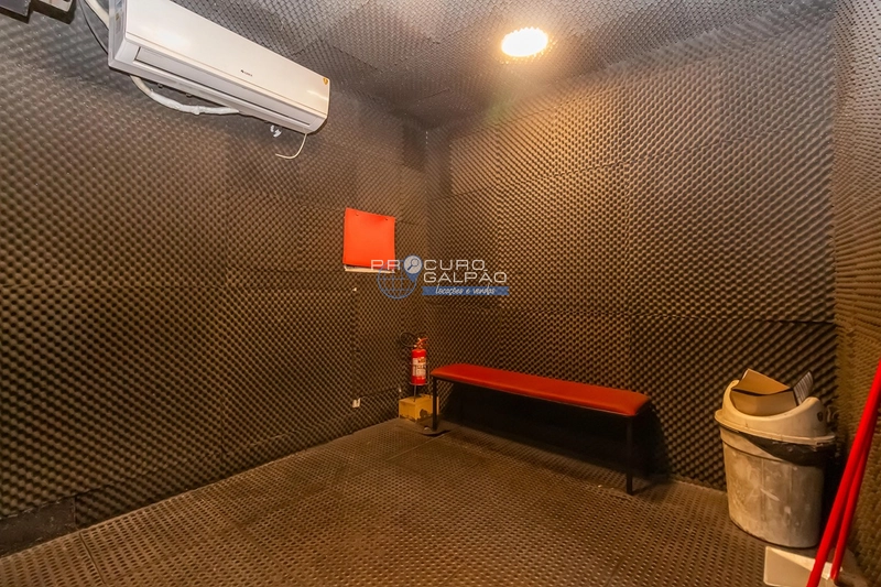 Prédio comercial : 9ª foto da galeria de imagens do imóvel