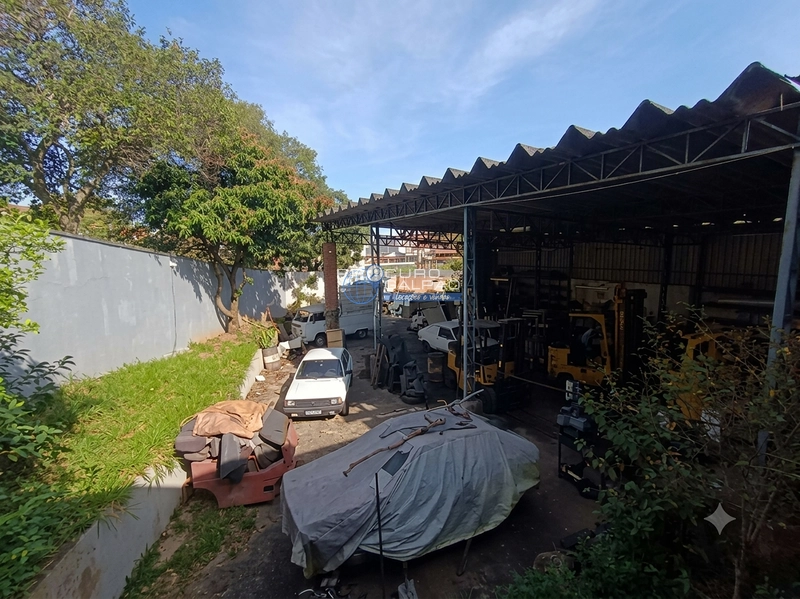 Galpão industrial com pátio amplo para aluguel em Santo André : 2ª foto da galeria de imagens do imóvel