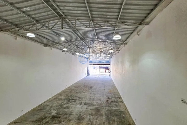 Galpão industrial para aluguel em Santo André, Vila Guarani: 3ª foto da galeria de imagens do imóvel