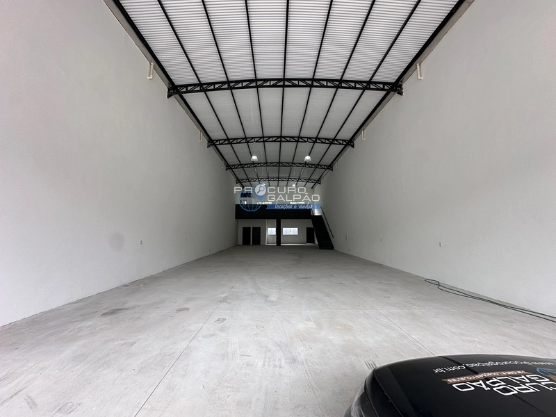 Galpão para Locação — 310 m² construídos: 3ª foto da galeria de imagens do imóvel