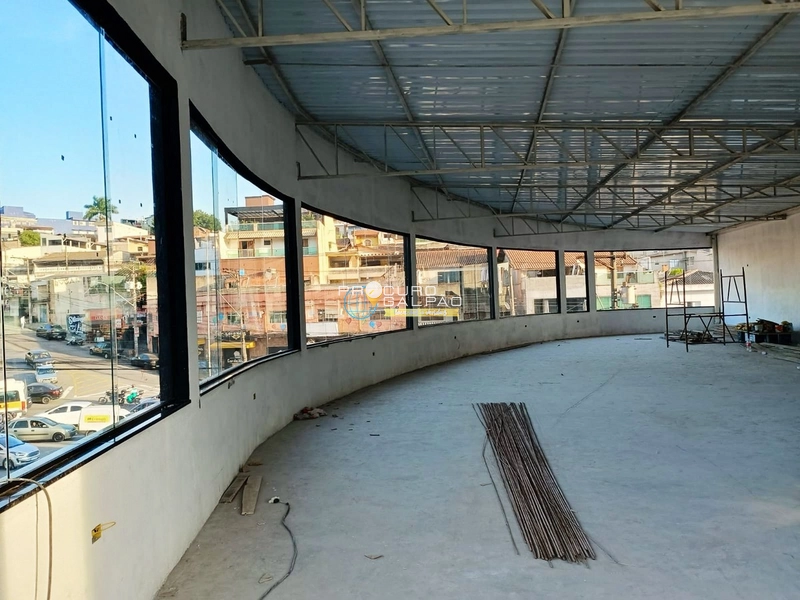 Sobreloja de 270 m² para Locação em Mauá - Grande Fluxo de Pessoas: 1ª foto da galeria de imagens do imóvel