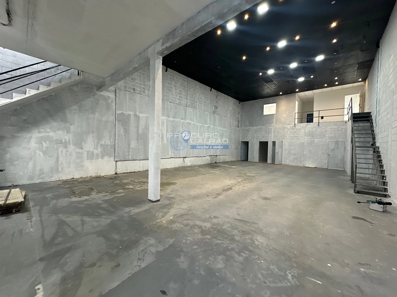 Galpão Industrial - Energia trifásico 99 KVA: 1ª foto da galeria de imagens do imóvel