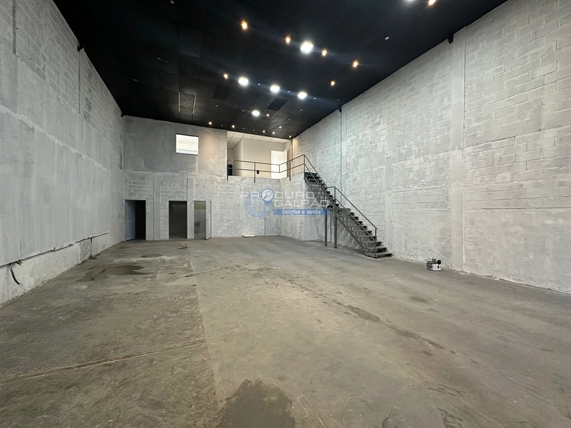 Galpão Industrial - Energia trifásico 99 KVA: 2ª foto da galeria de imagens do imóvel