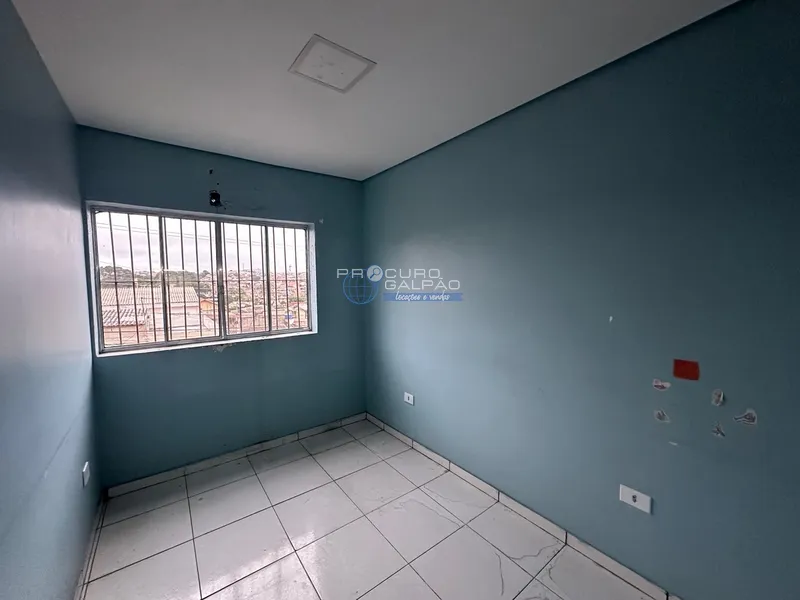 Galpão Industrial - Energia trifásico 99 KVA: 3ª foto da galeria de imagens do imóvel