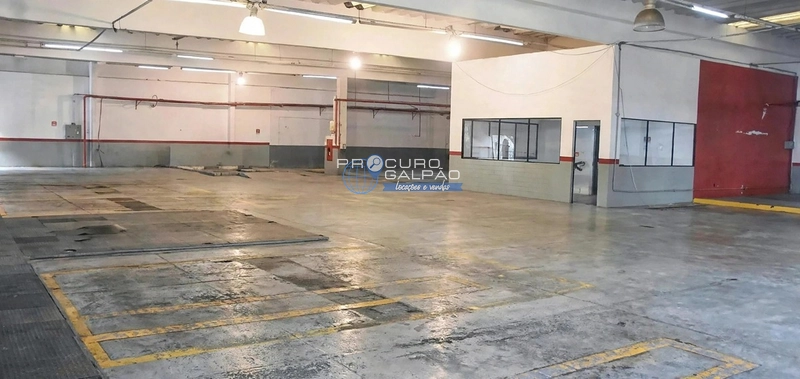 Galpão Comercial para Alugar  | 920 m² | Santo Antônio - São Caetano do Sul: 2ª foto da galeria de imagens do imóvel