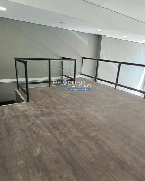 Salão comercial em bairro nobre de Santo André : 2ª foto da galeria de imagens do imóvel