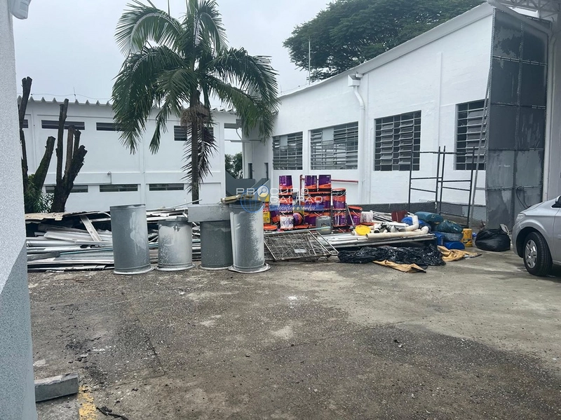 Galpão industrial para aluguel em Diadema, Vila São Vicente: 1ª foto da galeria de imagens do imóvel