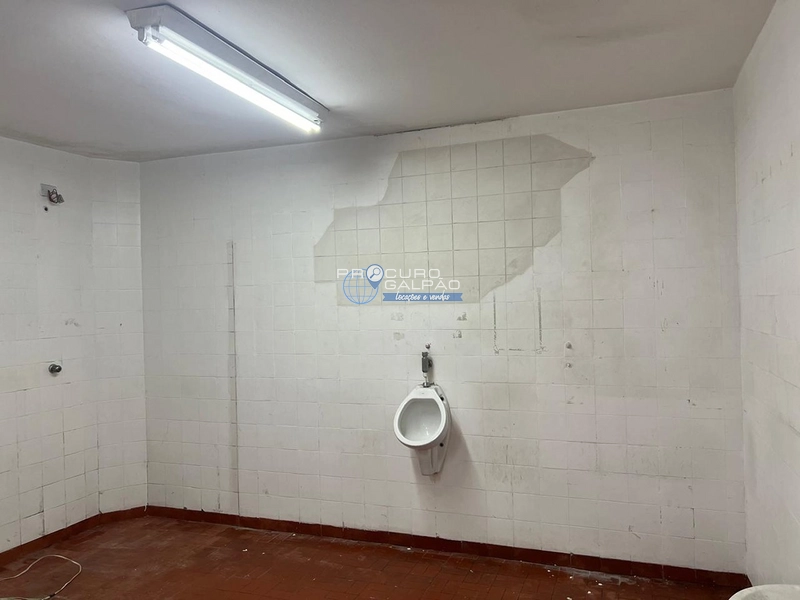 Galpão industrial para aluguel em Diadema, Vila São Vicente: 9ª foto da galeria de imagens do imóvel