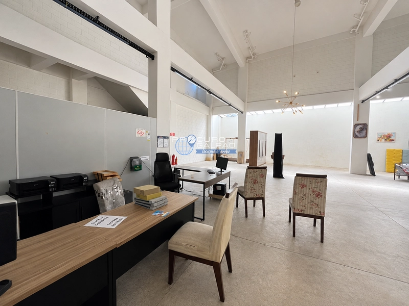 Galpão Comercial para Alugar | 350 m² | Utinga - Santo André: 9ª foto da galeria de imagens do imóvel