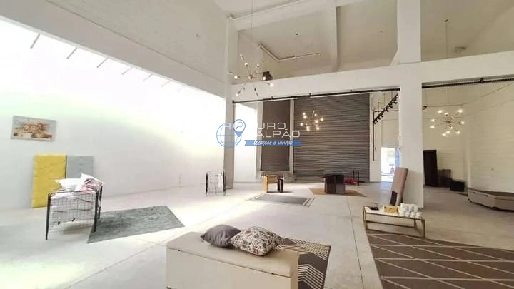 Galpão comercial para aluguel em Utinga, Santo André : 1ª foto da galeria de imagens do imóvel