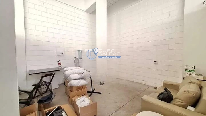 Galpão comercial para aluguel em Utinga, Santo André : 3ª foto da galeria de imagens do imóvel