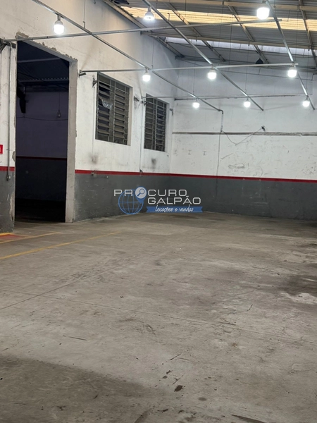 Galpão industrial para aluguel na Vila Nova York em São Paulo : 4ª foto da galeria de imagens do imóvel