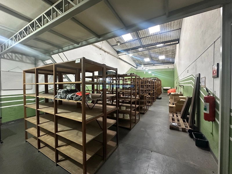Galpão Comercial / Industrial – 260 m² – Excelente Localização Logística: 1ª foto da galeria de imagens do imóvel