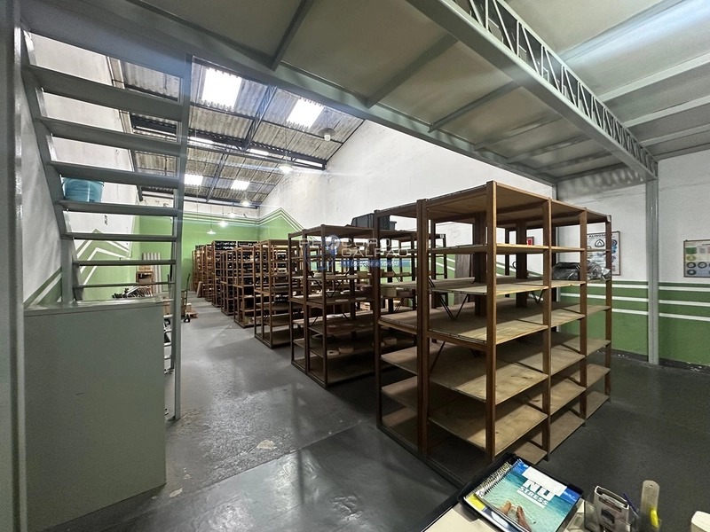 Galpão Comercial / Industrial – 260 m² – Excelente Localização Logística: 2ª foto da galeria de imagens do imóvel