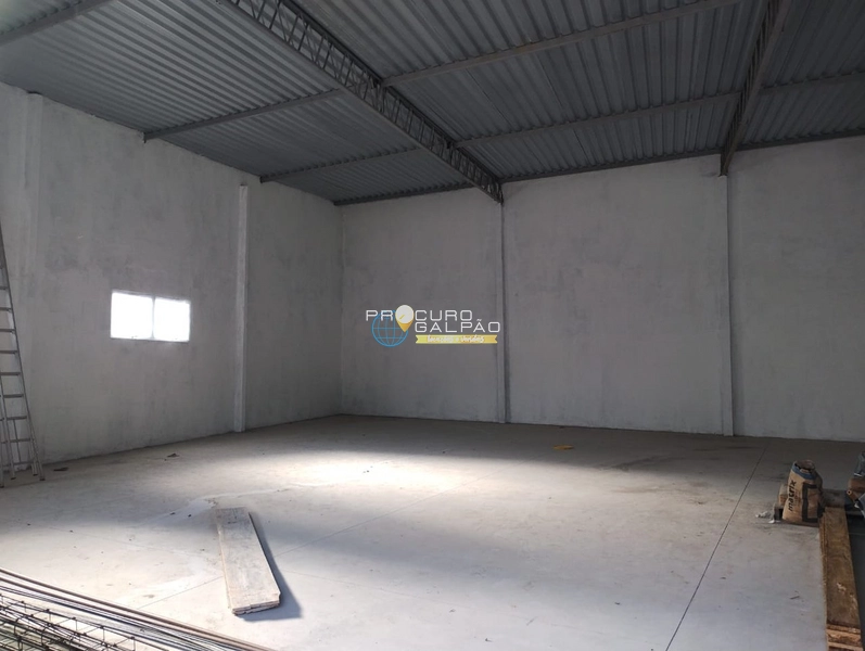 Galpão Comercial Novo – 200m² | Ótima Localização | Pronto para Uso: 3ª foto da galeria de imagens do imóvel