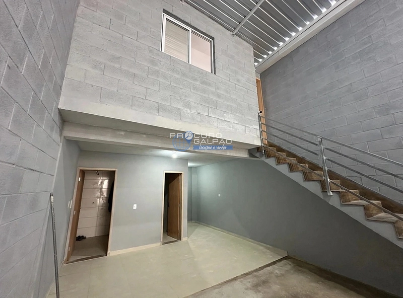 Galpão Comercial para Alugar | 175 m² | Jardim Sônia Maria - Mauá: 2ª foto da galeria de imagens do imóvel