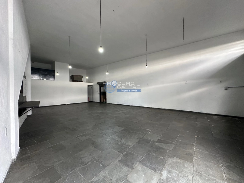 Galpão para aluguel na vila Humaitá, Santo André : 2ª foto da galeria de imagens do imóvel