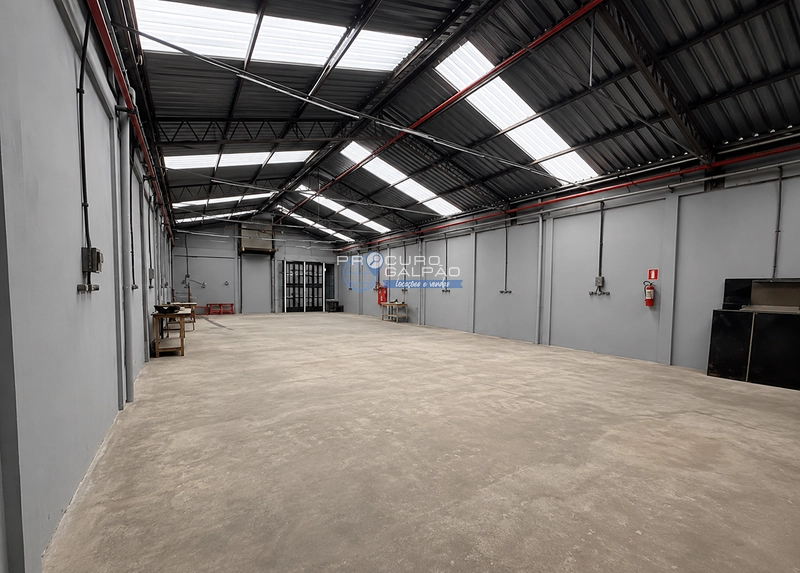 Galpão Industrial para Venda | 1000 m² | Demarchi - São Bernardo do Campo: 2ª foto da galeria de imagens do imóvel
