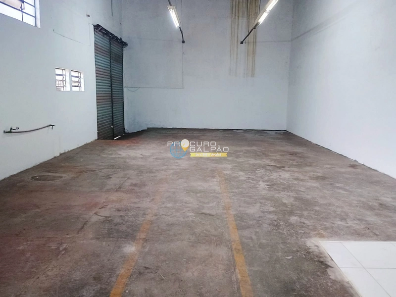 OPORTUNIDADE EM DIADEMA GALPÃO R$ 5.500 POR MÊS - RUA LARGA DE ESQUINA: 7ª foto da galeria de imagens do imóvel