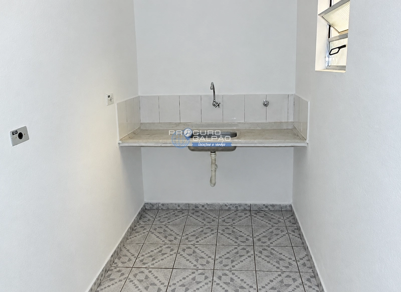 Galpão Industrial para Alugar | 350 m² | Jardim Ocara  – Santo André : 7ª foto da galeria de imagens do imóvel