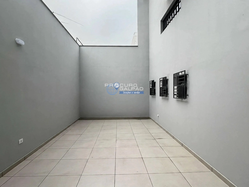 Galpão para Alugar  | 160 m² | Vila Homero Thon - Santo André: 16ª foto da galeria de imagens do imóvel