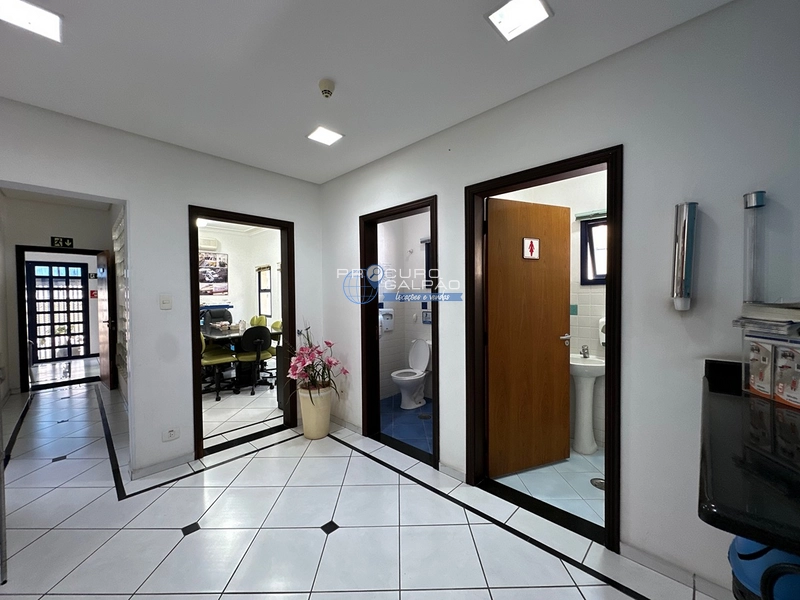 Estratégica para empresas que valorizam espaço, organização e presença corporativa.: 11ª foto da galeria de imagens do imóvel