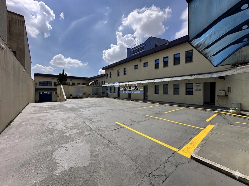 Estratégica para empresas que valorizam espaço, organização e presença corporativa.: 1ª foto da galeria de imagens do imóvel