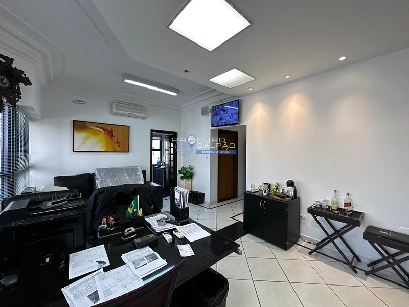 Estratégica para empresas que valorizam espaço, organização e presença corporativa.: 16ª foto da galeria de imagens do imóvel