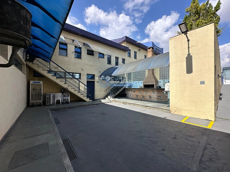 Estratégica para empresas que valorizam espaço, organização e presença corporativa.: 3ª foto da galeria de imagens do imóvel