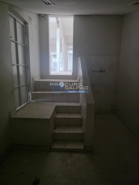 Salão para alugar em Mauá com ótima localização : 7ª foto da galeria de imagens do imóvel