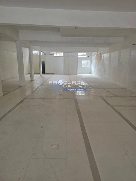 Salão para alugar em Mauá com ótima localização : 3ª foto da galeria de imagens do imóvel