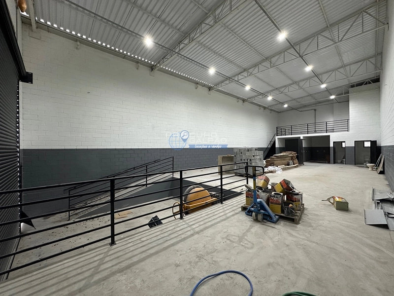 Galpão para Locação – 270 m² | Excelente Localização: 2ª foto da galeria de imagens do imóvel