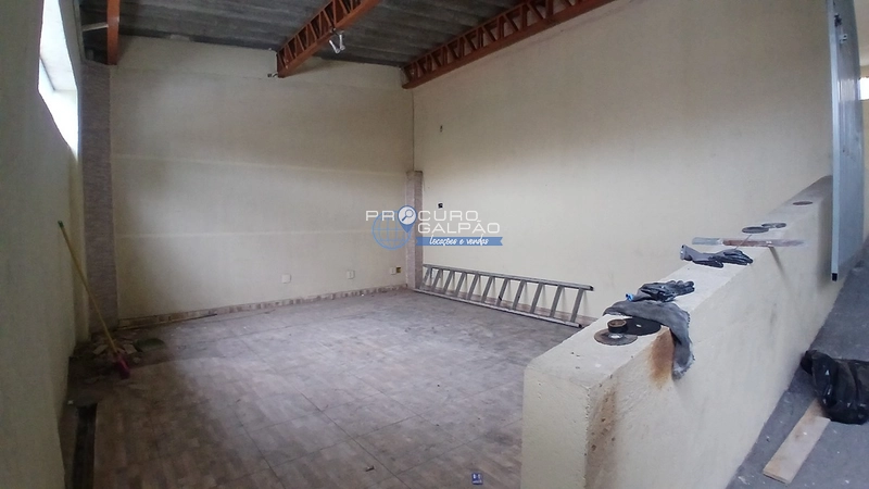 Galpão para Alugar | 305 m² | Vila Luzita – Santo André: 3ª foto da galeria de imagens do imóvel