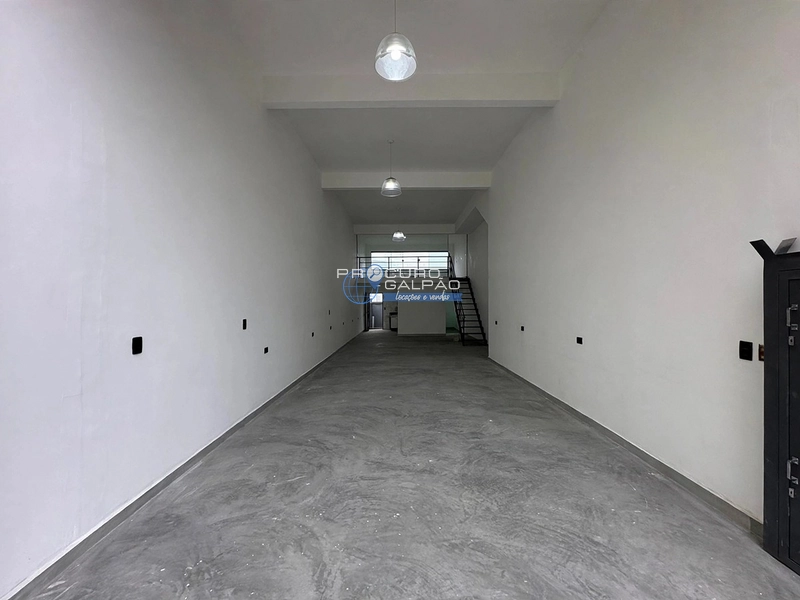 Salão Comercial para Locação – 120 m² | Excelente Localização em Mauá: 2ª foto da galeria de imagens do imóvel